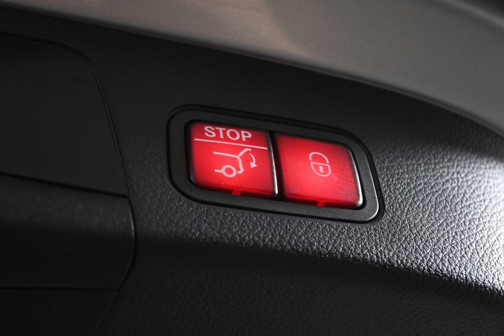 Certified 2026 Mercedes-Benz GLA 250 4MATIC image 39