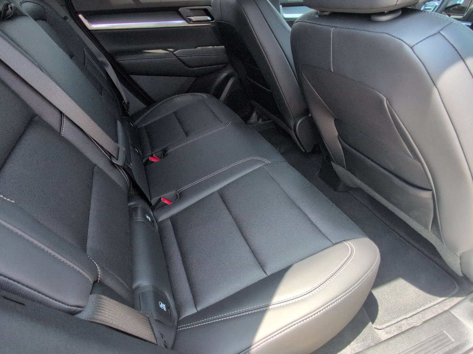 New 2026 GMC Terrain Elevation w/ Elevation Premium Package FWD image 29