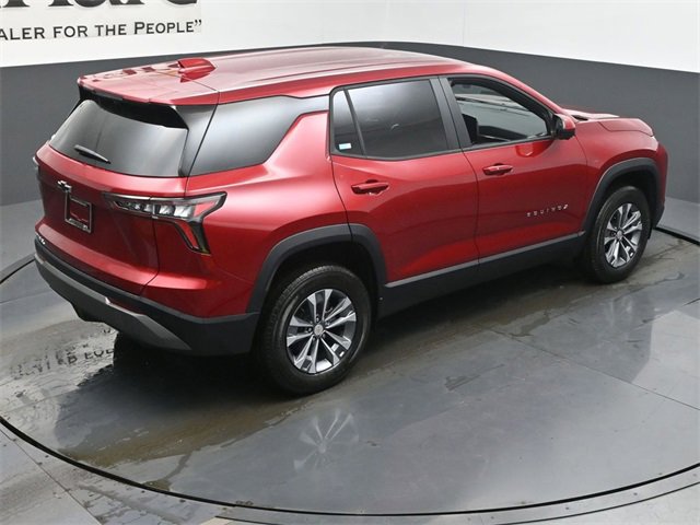 New 2026 Chevrolet Equinox LT image 18