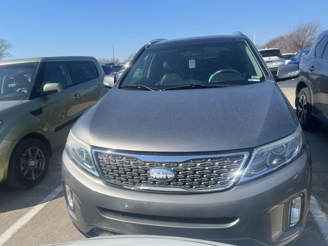 Used 2014 Kia Sorento SX image 2