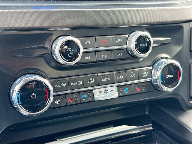 Used 2026 Ford F450 Platinum image 16