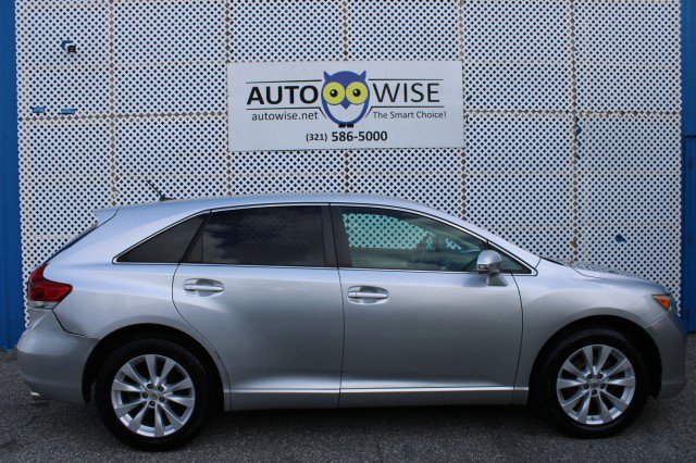 Used 2013 Toyota Venza LE FWD image 4