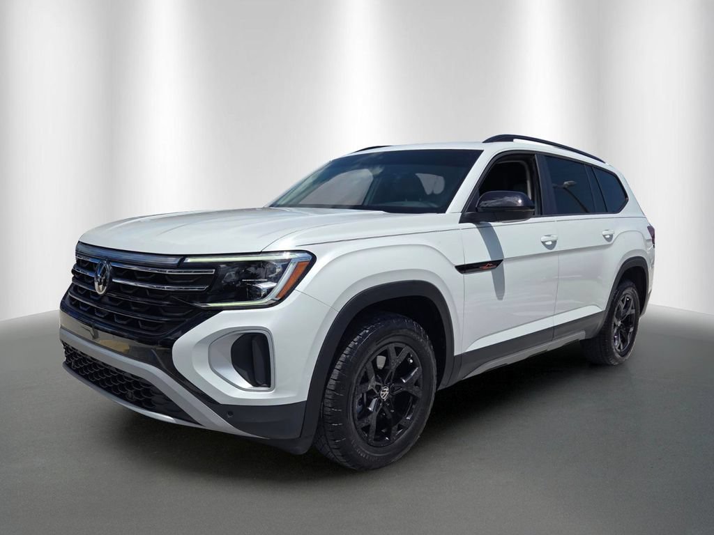 Used 2024 Volkswagen Atlas Peak Edition SEL AWD/4WD image 7