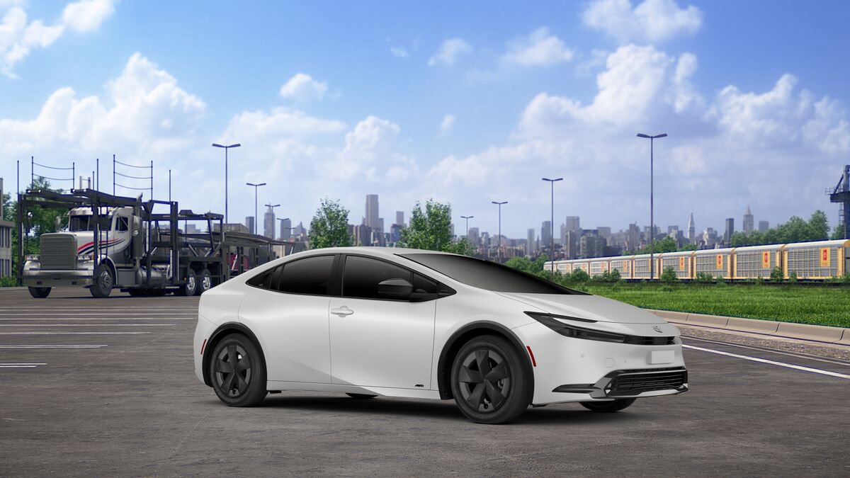 New 2026 Toyota Prius LE image 14