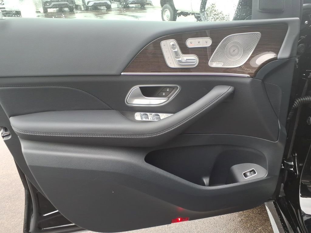 New 2026 Mercedes-Benz GLE 450 4MATIC image 11