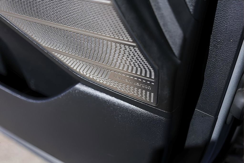 Used 2023 Hyundai Palisade Calligraphy image 22