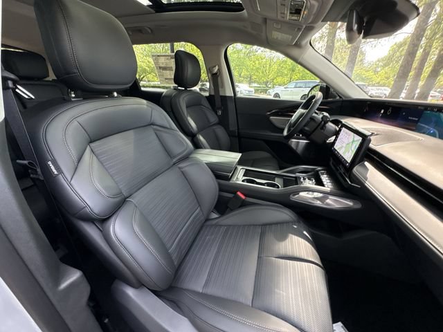 New 2026 Lincoln Nautilus Reserve AWD/4WD image 27