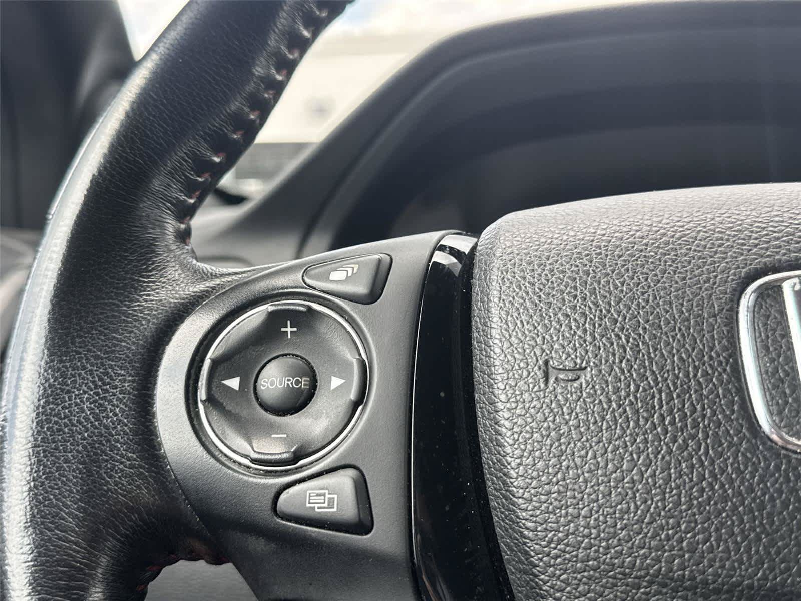 Used 2020 Honda Ridgeline Black Edition image 16