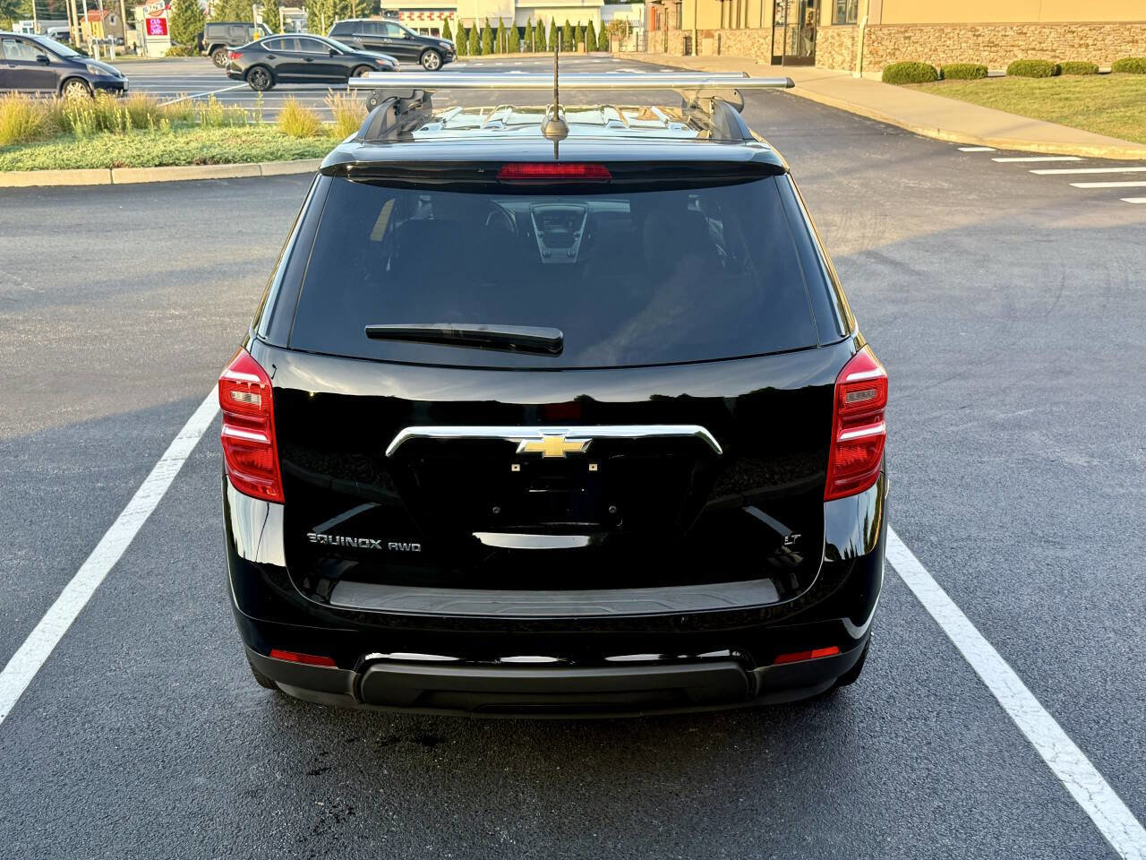 Used 2017 Chevrolet Equinox LT w/ Convenience Package image 5