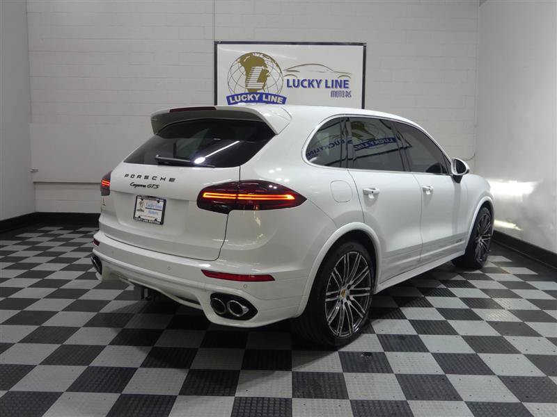 Used 2016 Porsche Cayenne GTS AWD/4WD image 10