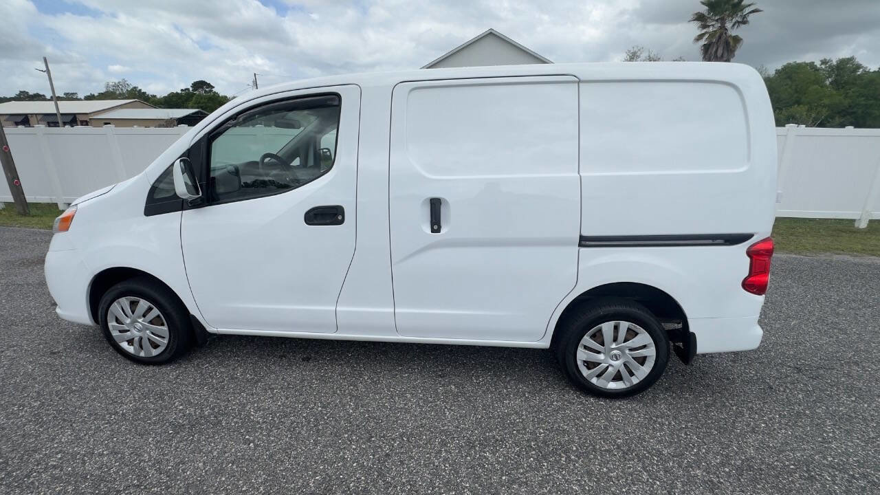 Used 2017 Nissan NV200 SV w/ Back Door Glass Package image 9