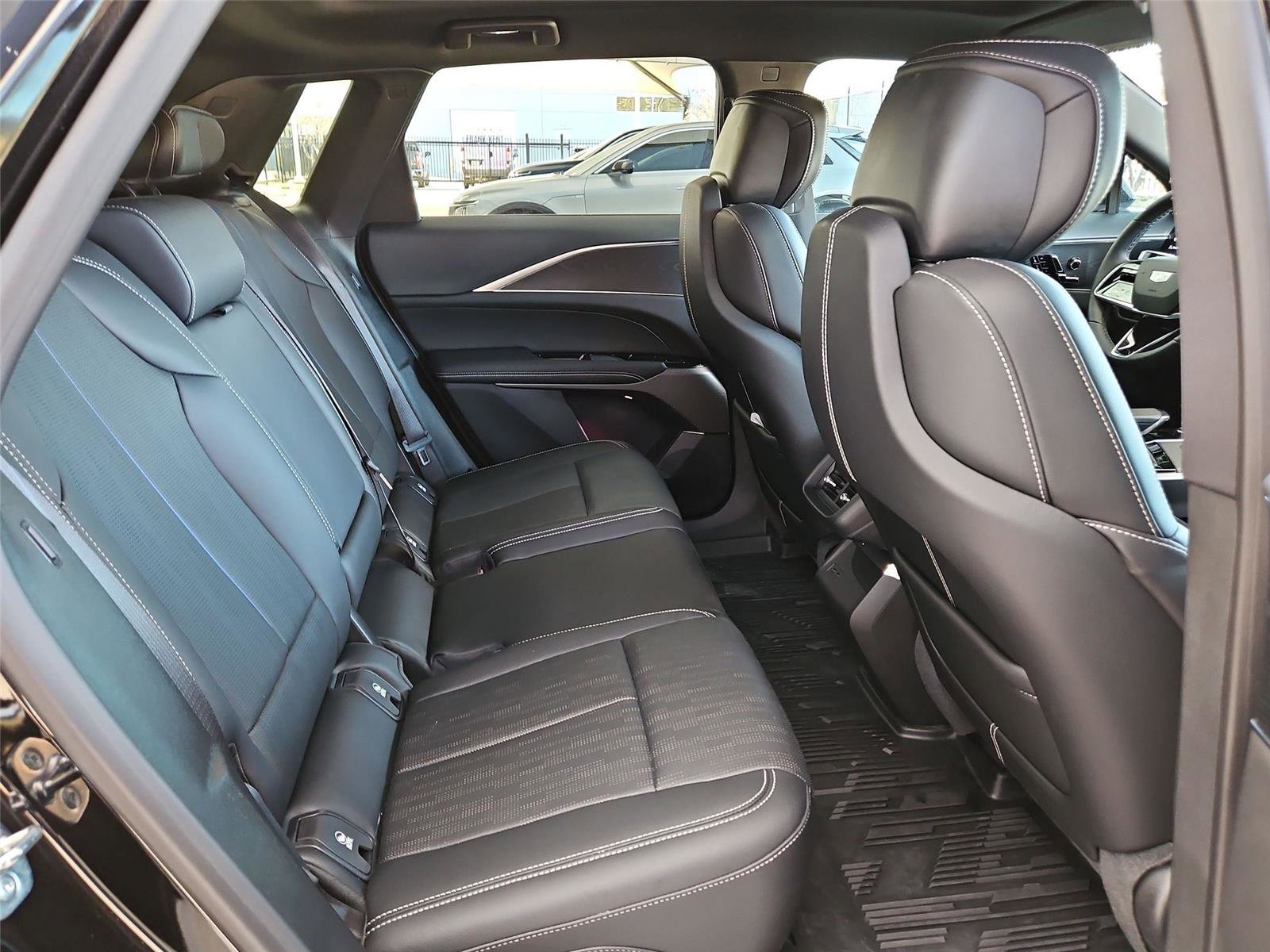 New 2025 Cadillac Lyriq Sport w/ LPO, Floor Liner Package AWD/4WD image 24