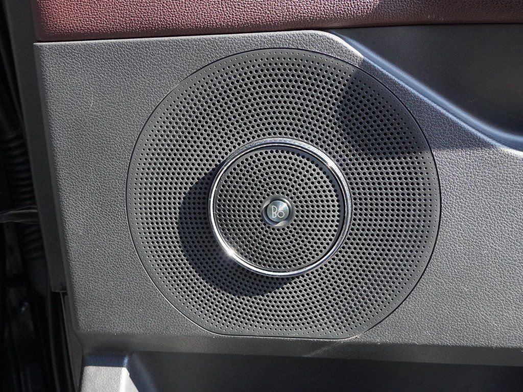 Used 2024 Ford Expedition Limited image 58