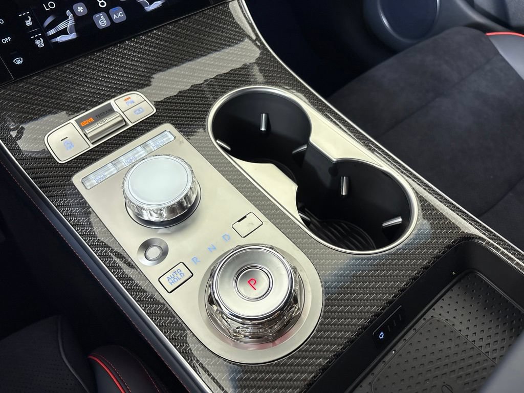New 2027 Genesis GV70 3.5T Prestige AWD/4WD image 34