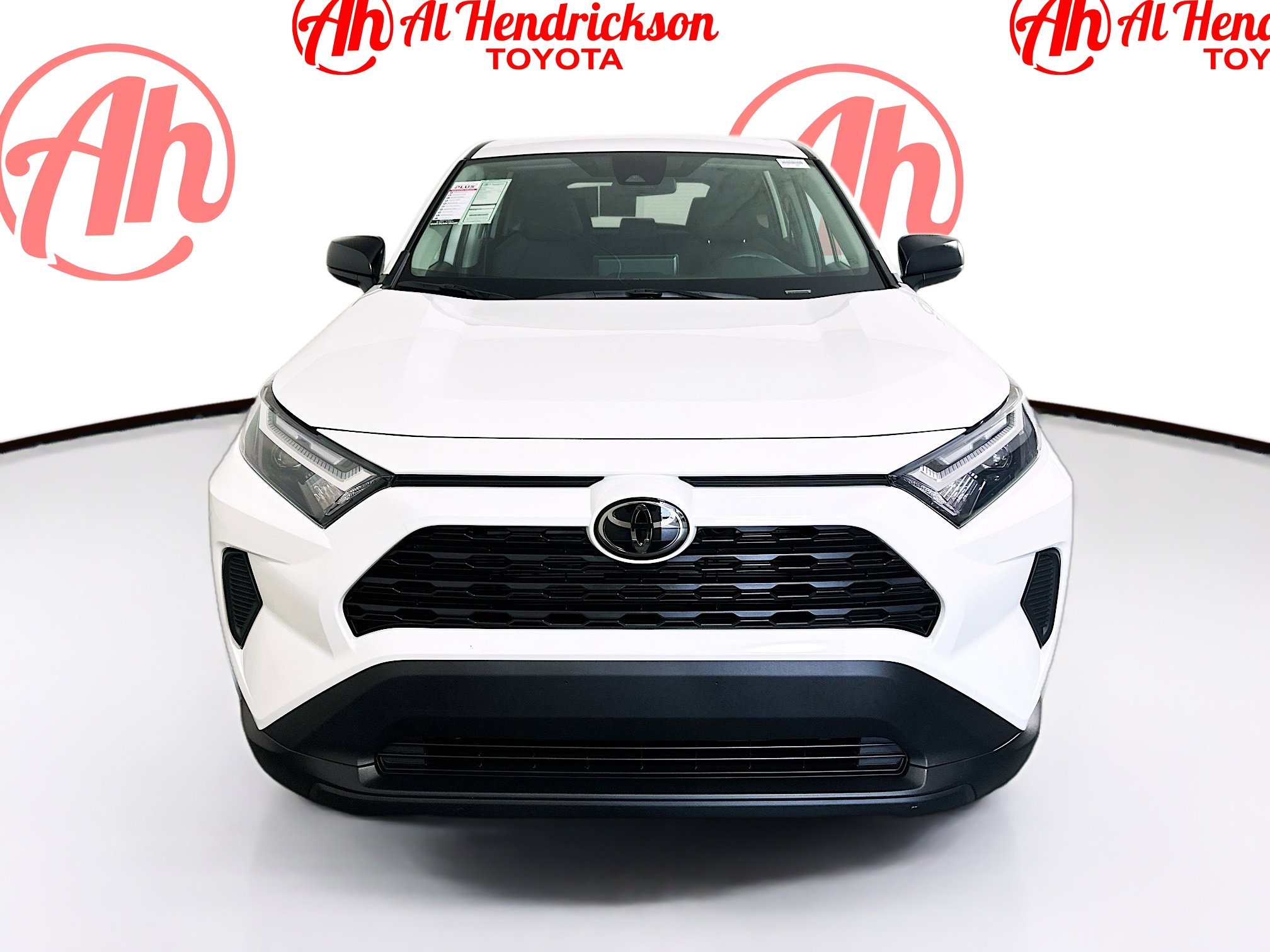 Used 2025 Toyota RAV4 LE image 7