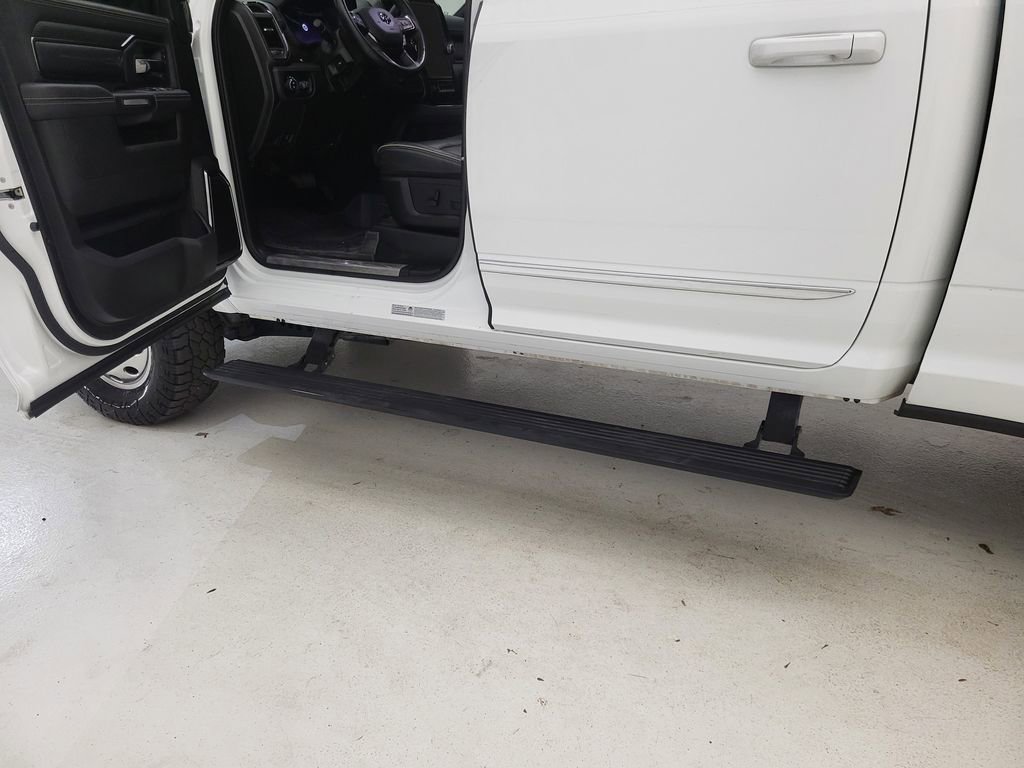 Used 2024 RAM 3500 Limited image 2