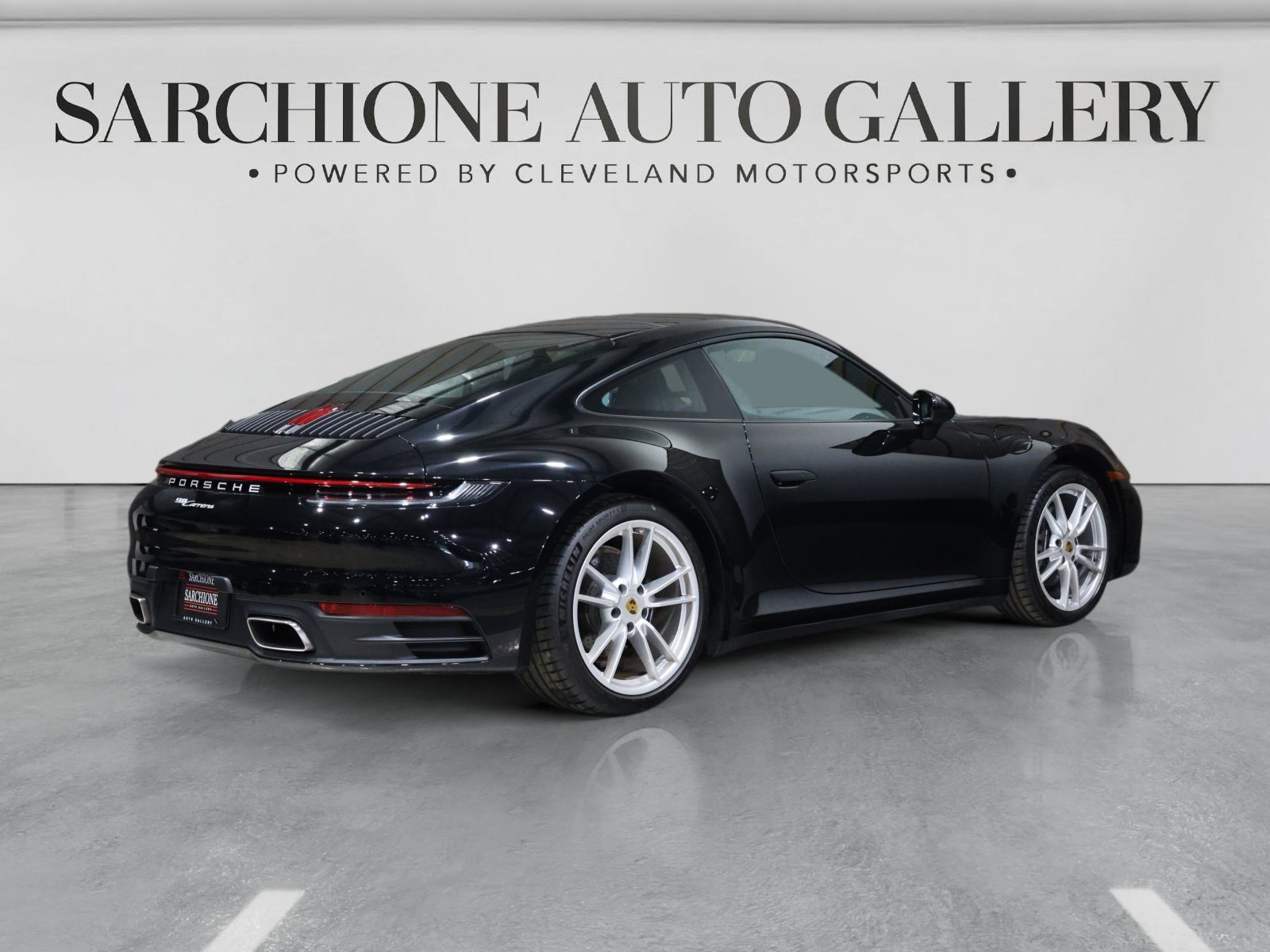 Used 2022 Porsche 911 Carrera RWD image 2