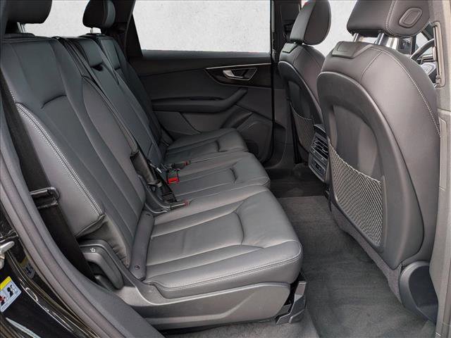 Certified 2025 Audi Q7 3.0T Premium w/ Convenience Package image 22