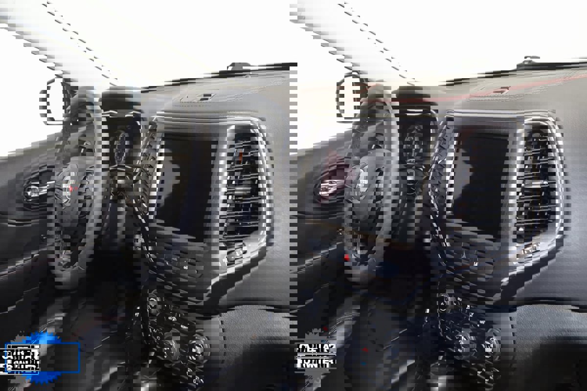 Used 2022 Jeep Cherokee Trailhawk image 39