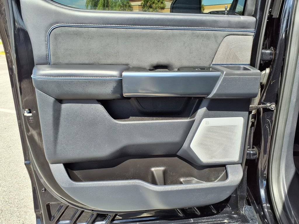 Used 2025 Ford F350 Platinum w/ FX4 Off-Road Package AWD/4WD image 22