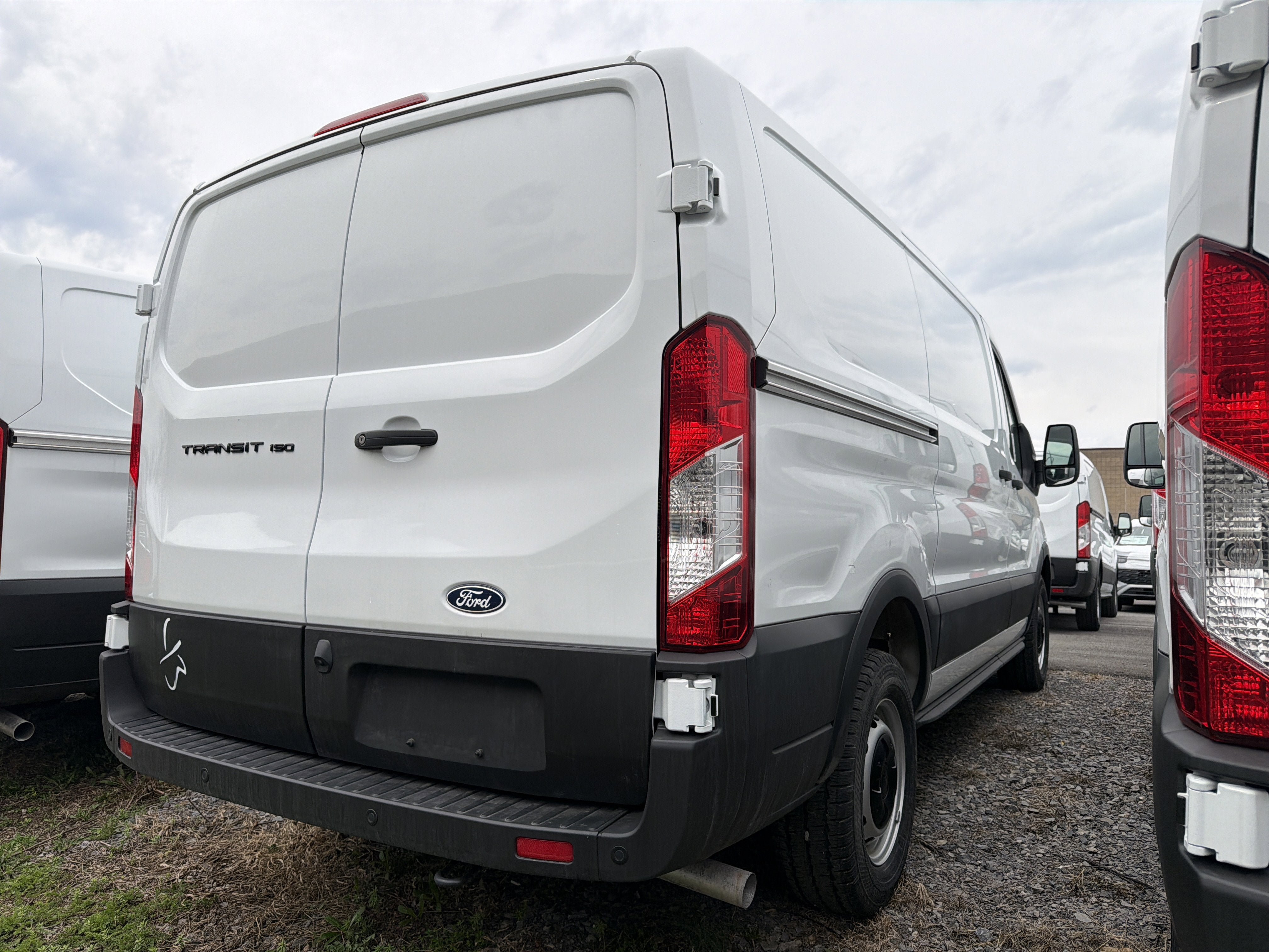 New 2026 Ford Transit 150 Low Roof RWD image 7