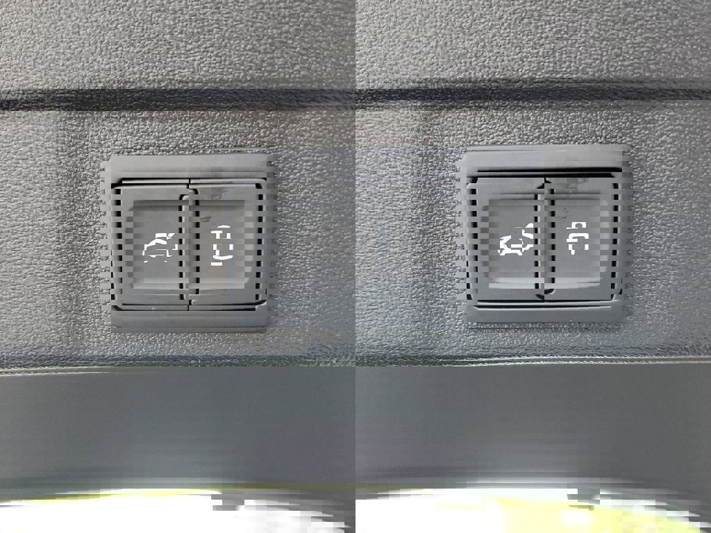 New 2025 Audi A5 2.0T Premium image 16