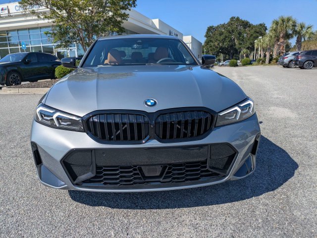 New 2026 BMW 330i Sedan w/ M Sport Package RWD image 10
