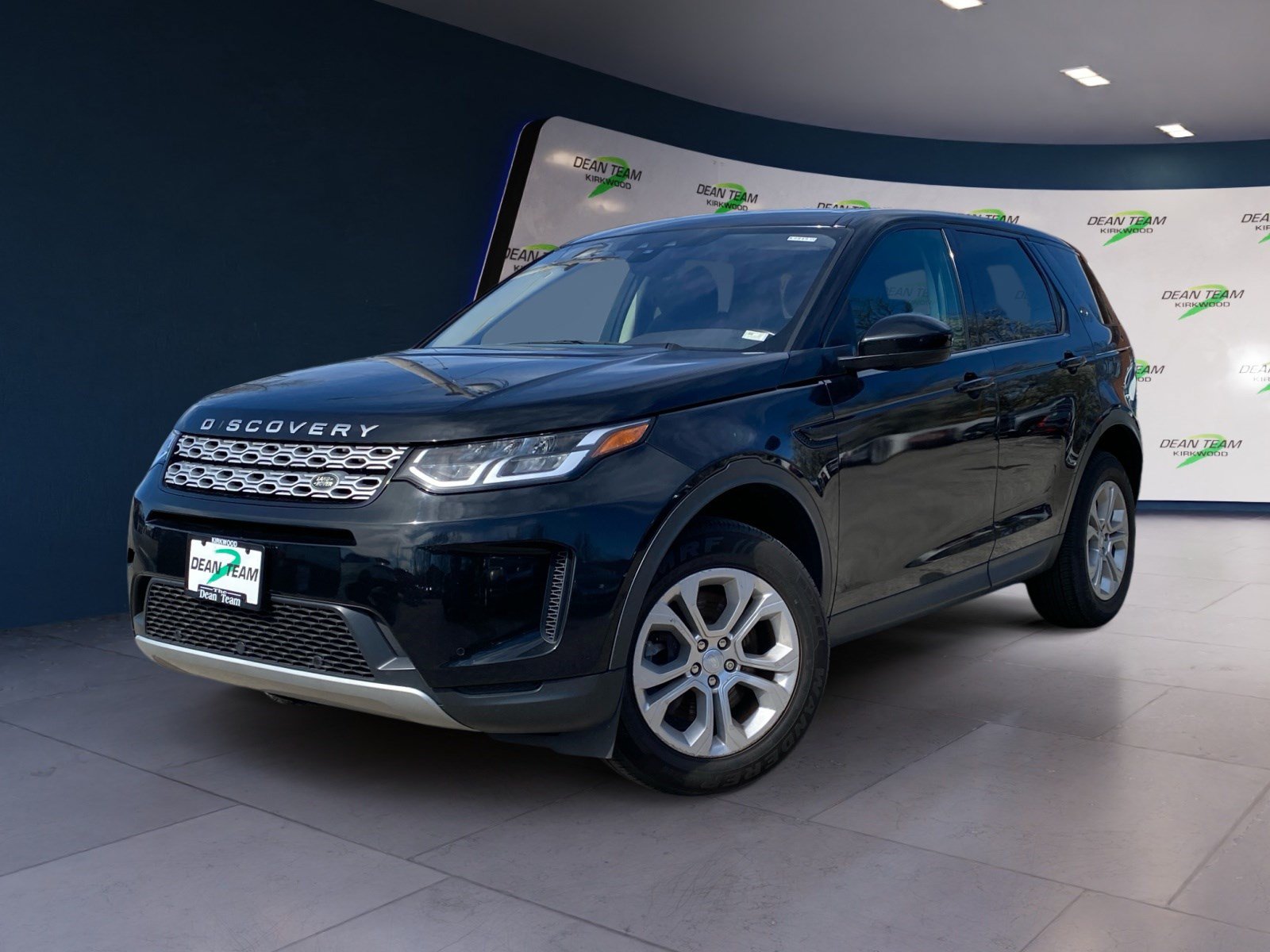 Used 2020 Land Rover Discovery Sport AWD/4WD image 3