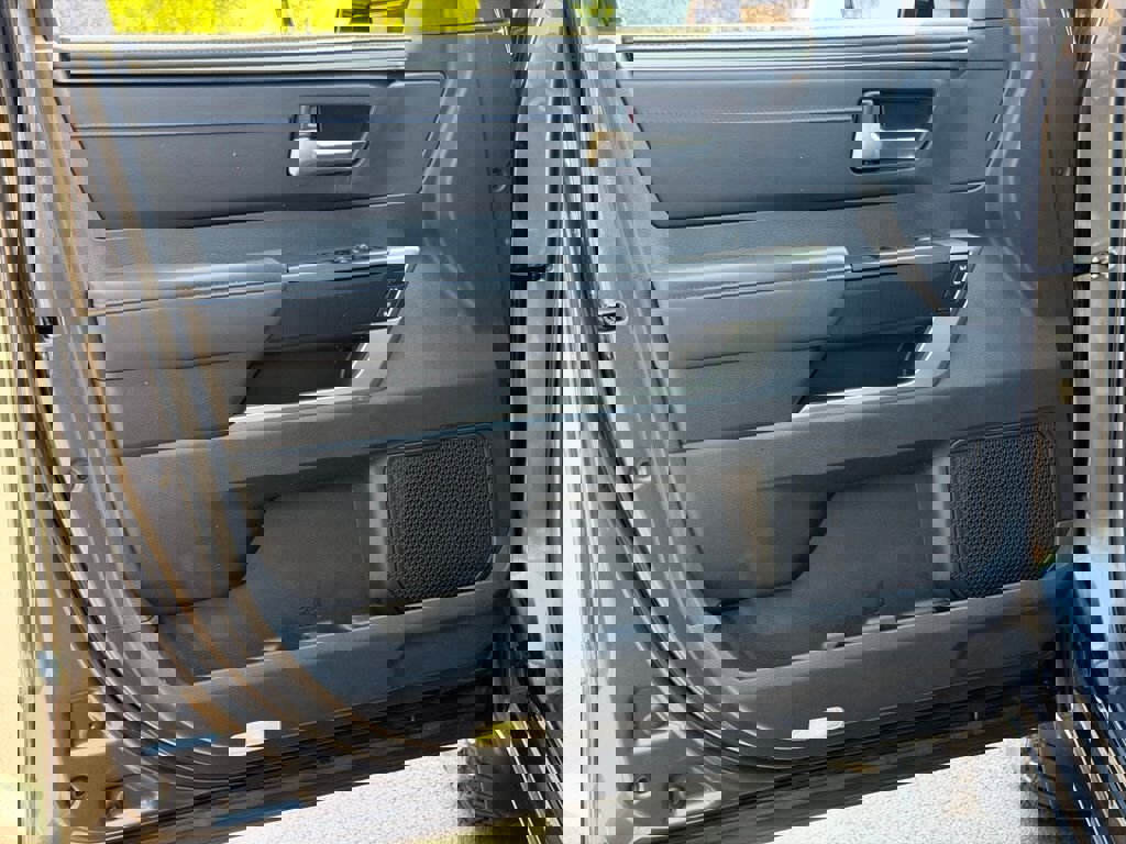 Used 2024 Toyota Sequoia Platinum image 25