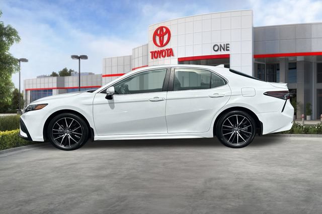 Certified 2023 Toyota Camry SE w/ Convenience Package FWD image 9