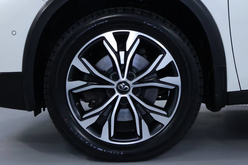 Used 2019 INFINITI QX30 AWD w/ Proassist Package image 35