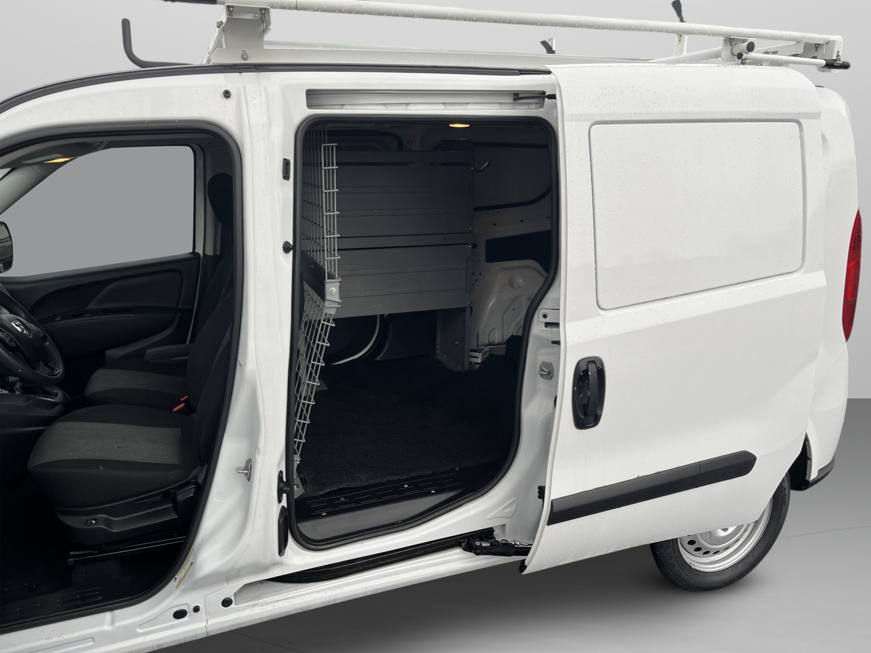 Used 2022 RAM ProMaster City Wagon image 10