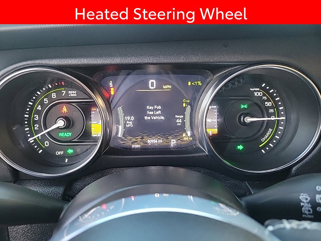 Used 2021 Jeep Wrangler Unlimited Sahara w/ Cold Weather Group AWD/4WD image 10