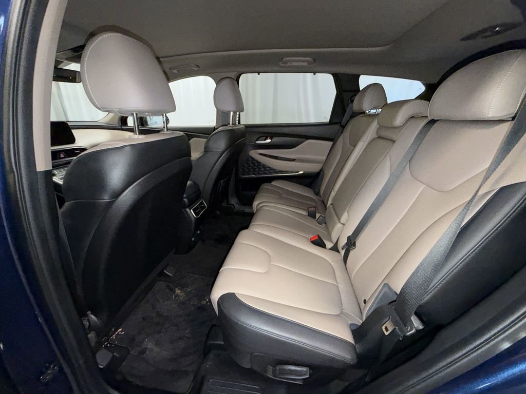 Used 2023 Hyundai Santa Fe SEL w/ Premium Package image 5