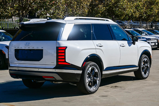 New 2026 Hyundai Palisade Limited AWD/4WD image 4
