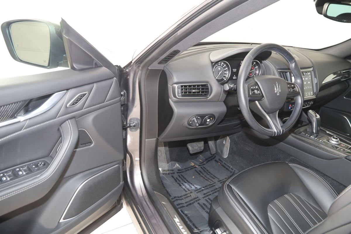 Used 2022 Maserati Levante Modena AWD/4WD image 56