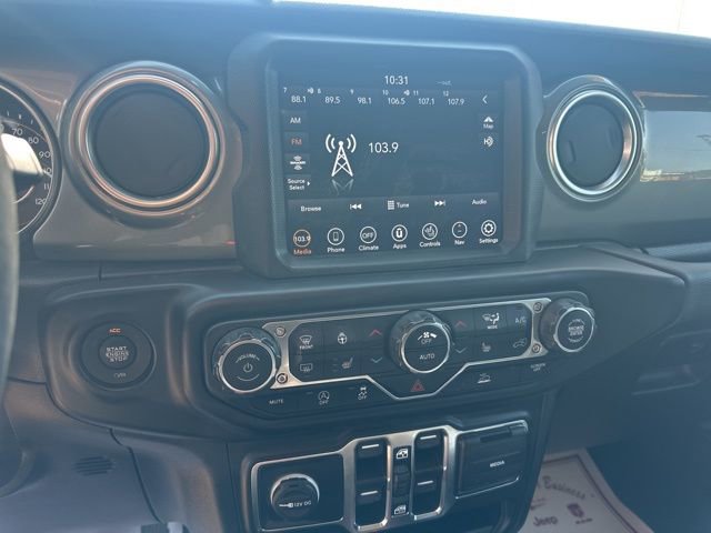 Used 2022 Jeep Wrangler Unlimited Sahara w/ Cold Weather Group image 15