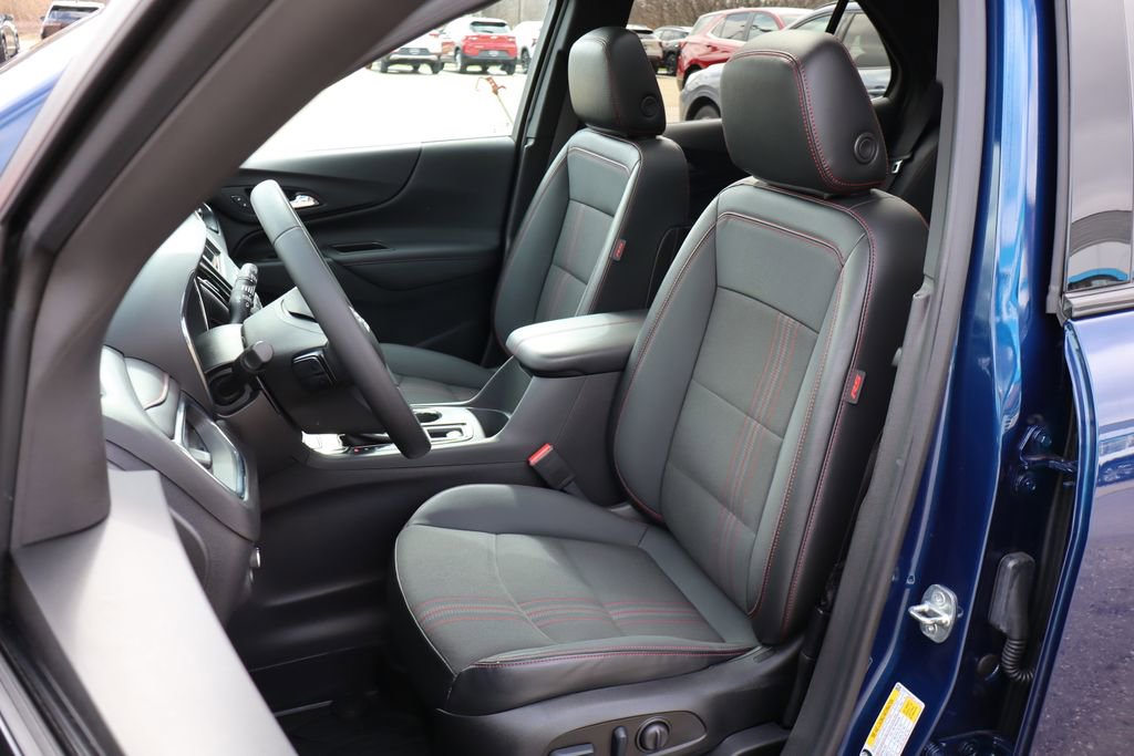 Used 2023 Chevrolet Equinox RS w/ LPO, Floor Liner Package image 12