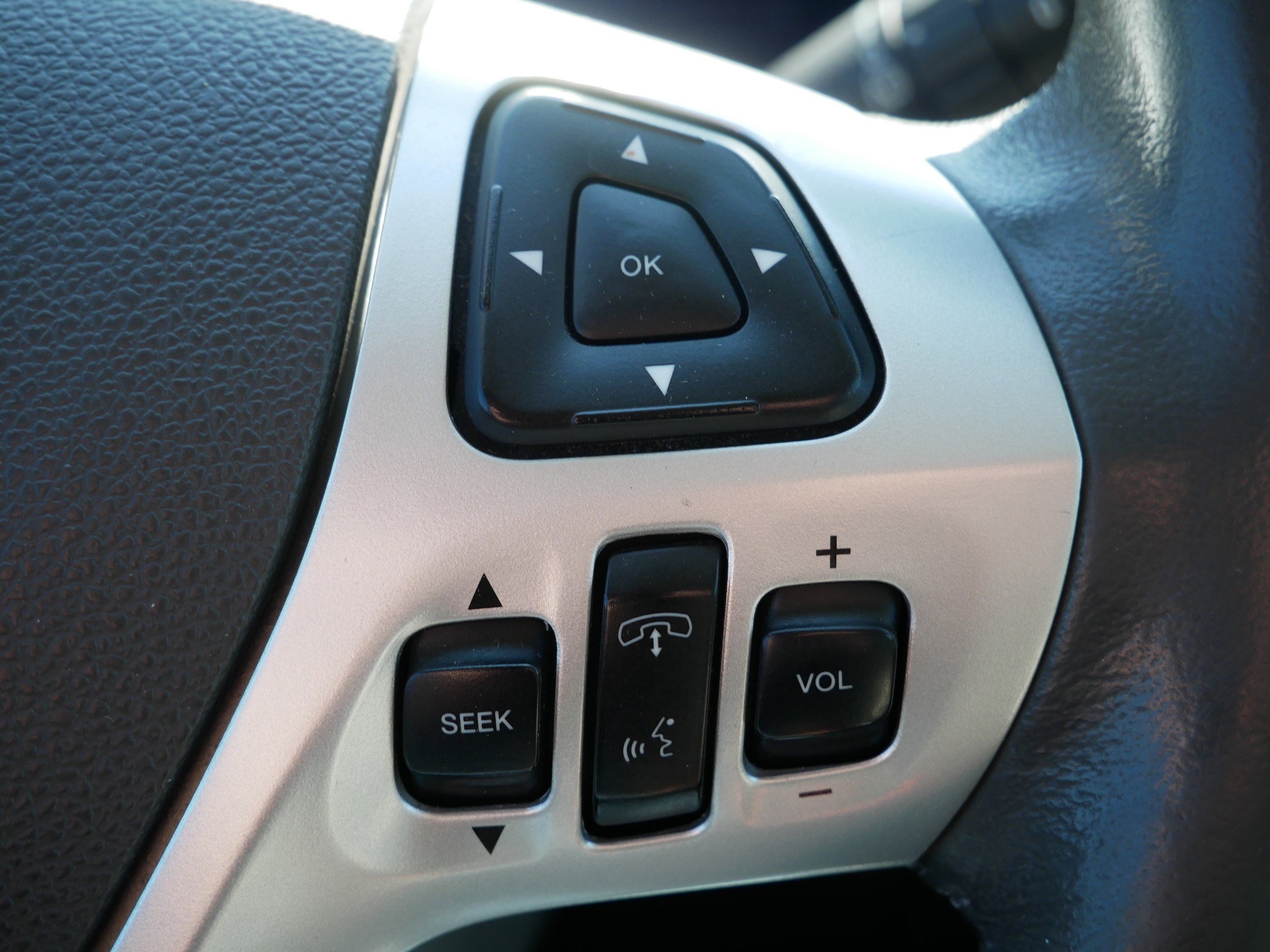 Used 2011 Ford Edge SEL w/ 202A Rapid Spec Order Code AWD/4WD image 30