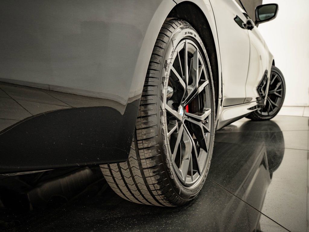 Used 2023 BMW 540i xDrive w/ Executive Package image 54