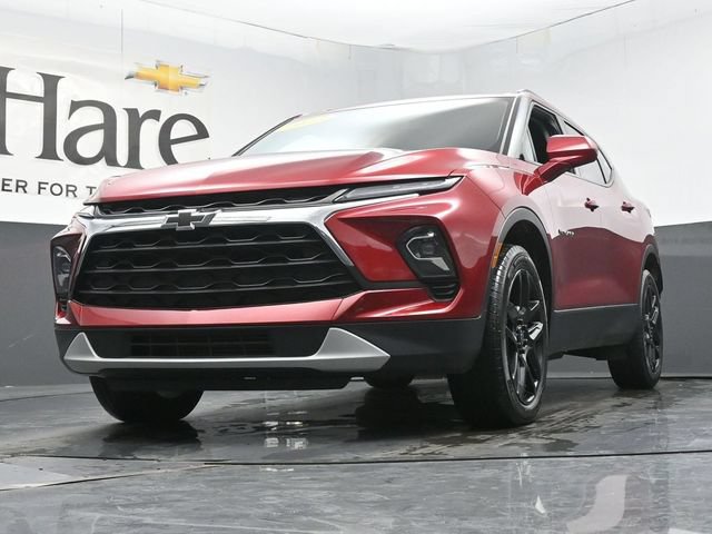 Used 2023 Chevrolet Blazer LT w/ Convenience Package FWD image 4