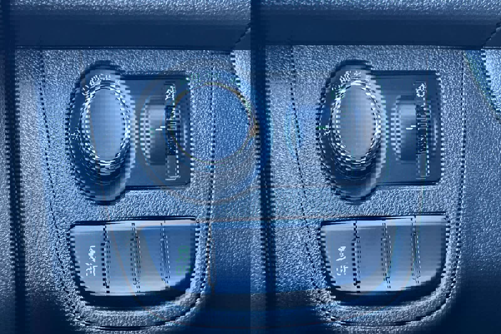 Used 2022 Chevrolet Spark LS image 28