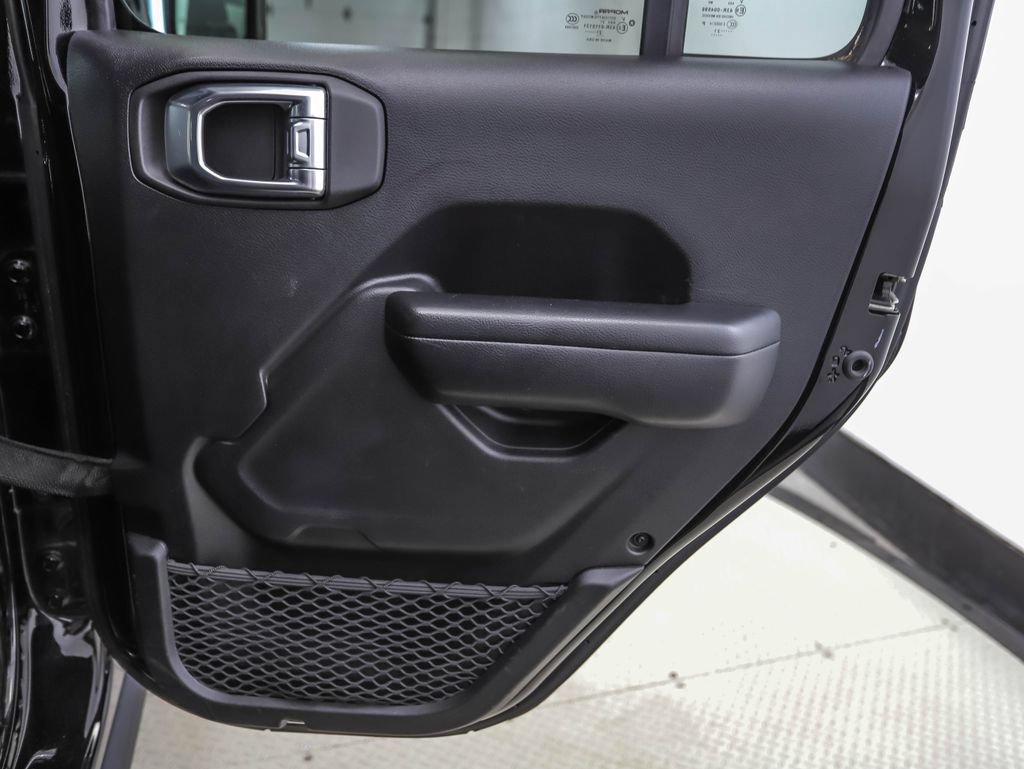 Used 2021 Jeep Wrangler Unlimited Sport AWD/4WD image 24