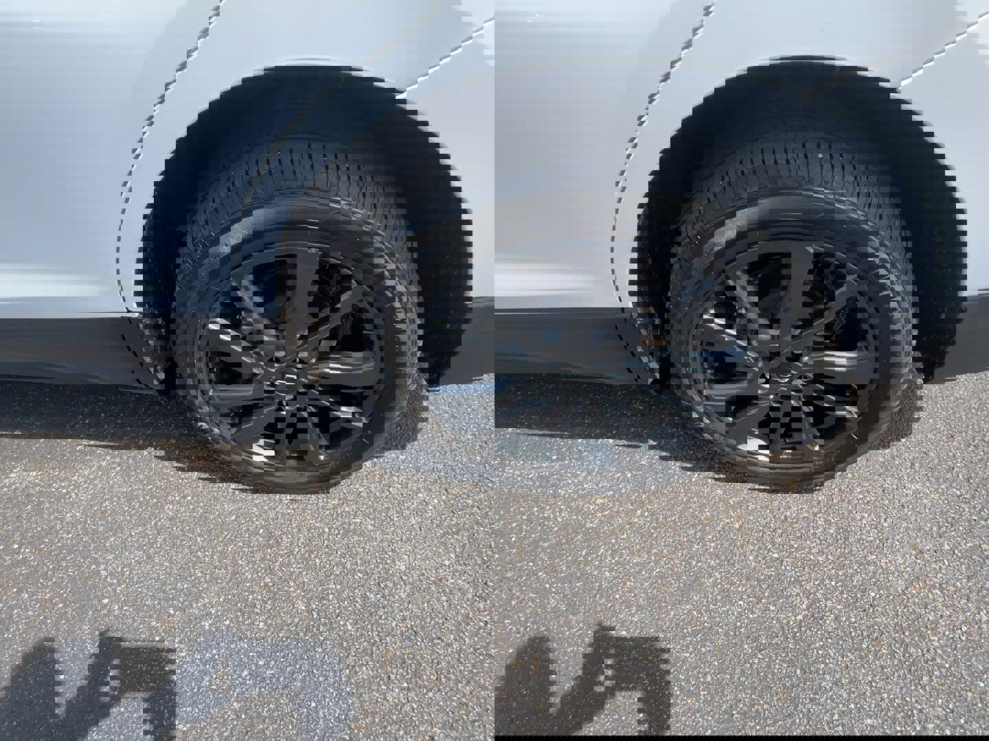 Used 2023 Chevrolet Equinox RS image 8