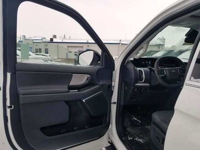 New 2026 Ford Expedition Max Active image 10