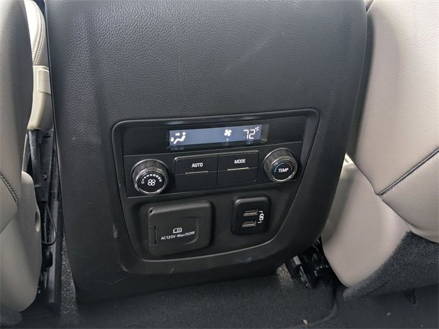 Certified 2018 Buick Enclave Essence image 22