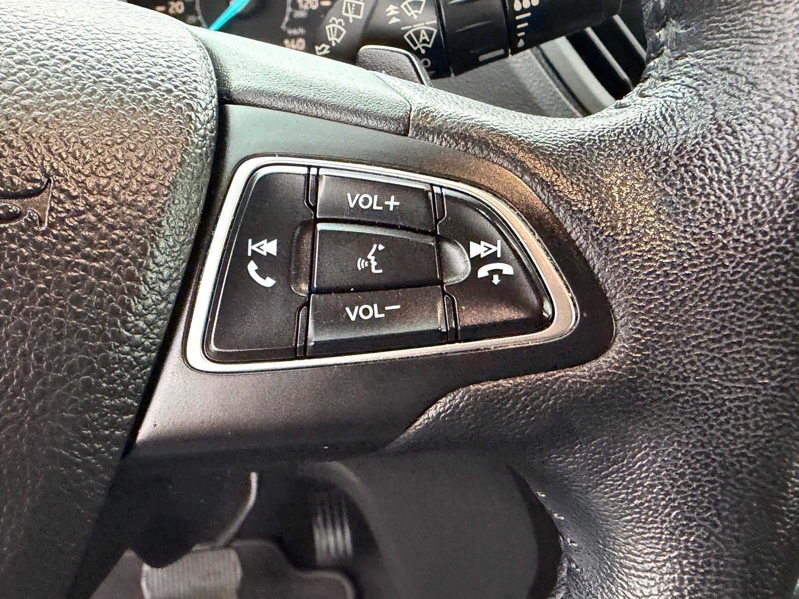 Used 2017 Ford Escape Titanium w/ Equipment Group 301A FWD image 24