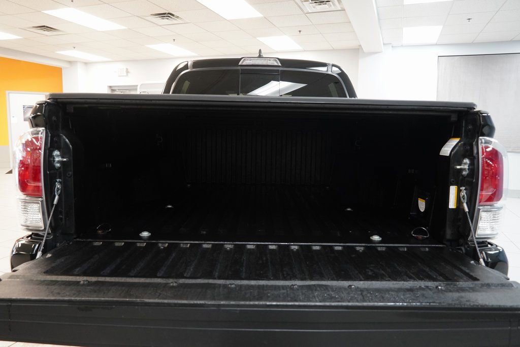 Used 2023 Toyota Tacoma TRD Sport image 13