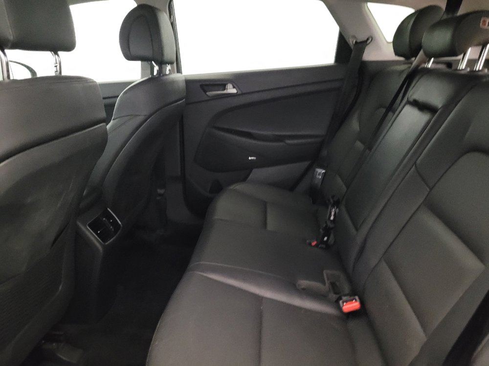 Used 2018 Hyundai Tucson SEL Plus AWD/4WD image 18