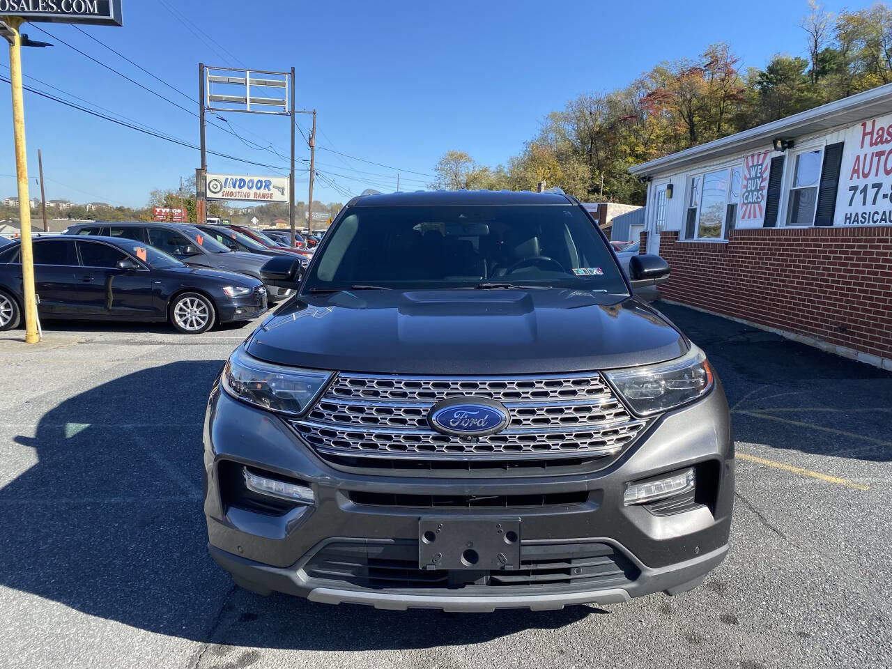 Used 2020 Ford Explorer Limited RWD image 3